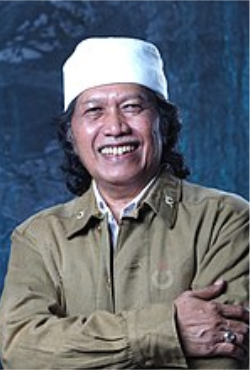 Emha Ainun Nadjib Emha Ainun Nadjib